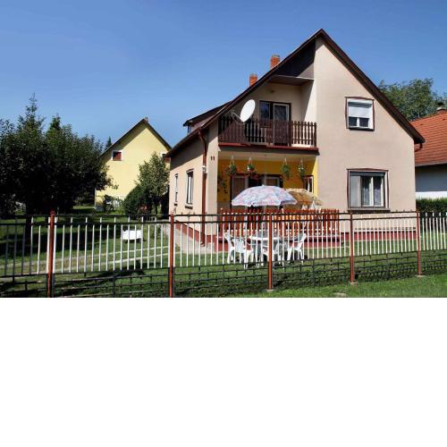Holiday home in Balatonkeresztur 19524