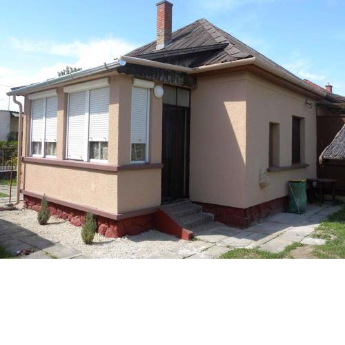 Holiday home in Balatonkeresztur 34529