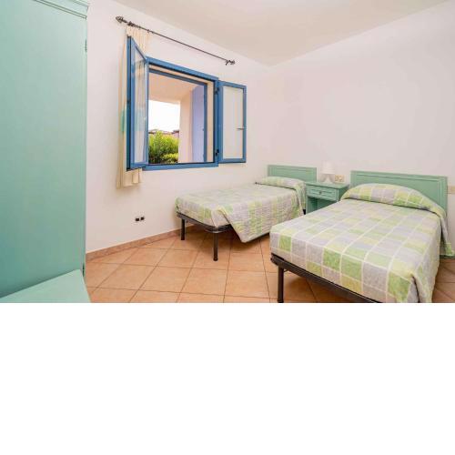 Holiday home in Monte Petrosu 42787