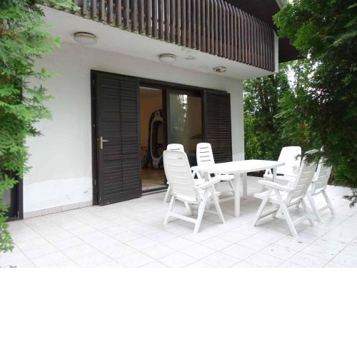 Holiday home in Zamardi/Balaton 20364