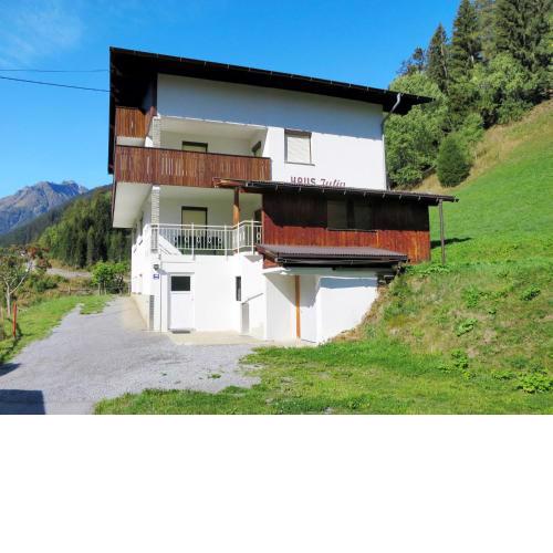 Holiday Home Julia - KPL641
