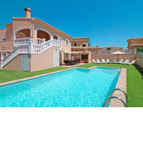 Holiday Home Magia