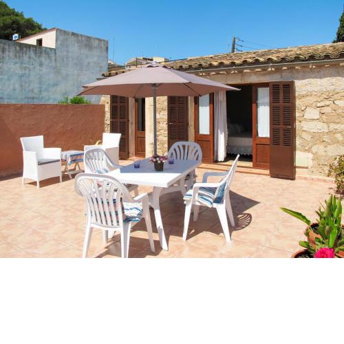 Holiday Home Maria Fumet - CDE160