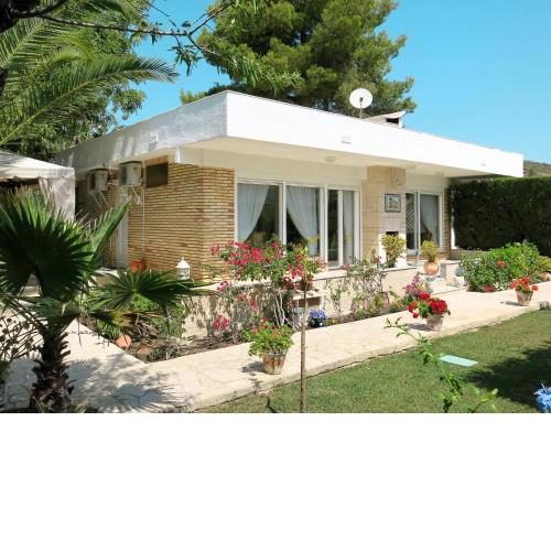 Holiday Home Martina - PEA108