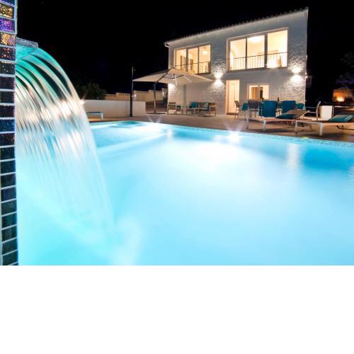 Holiday Home Nelli