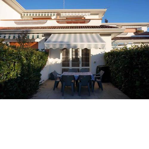 Holiday home Porto Santa Margherita 40137