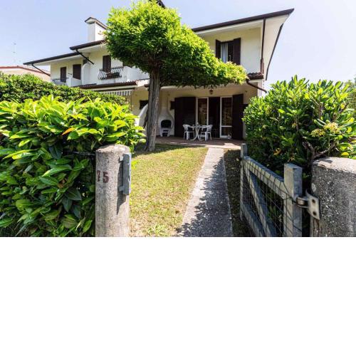 Holiday home Porto Santa Margherita 40296