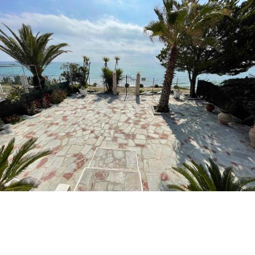 Holiday Home Sea Front