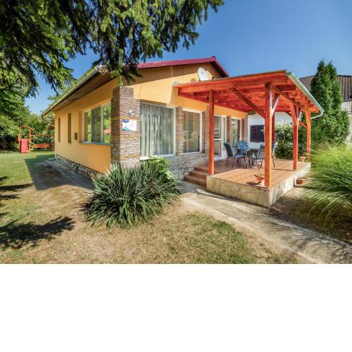 Holiday Home Sunny
