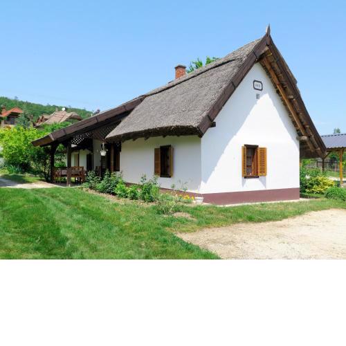 Holiday Home Szijartó - BGK111