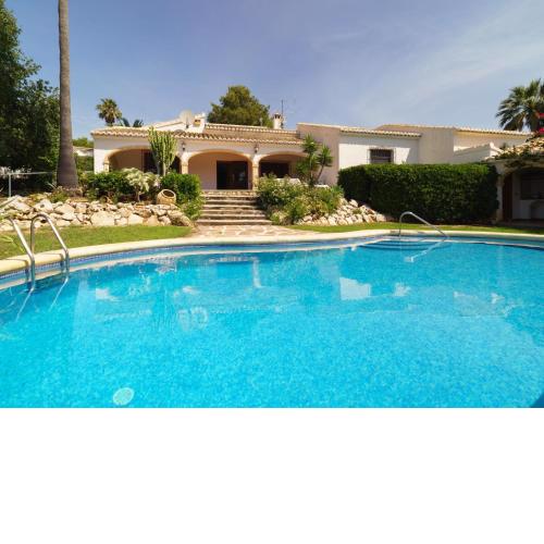 Holiday Home Tesoro Park