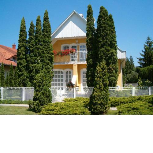 Holiday Home Thuja