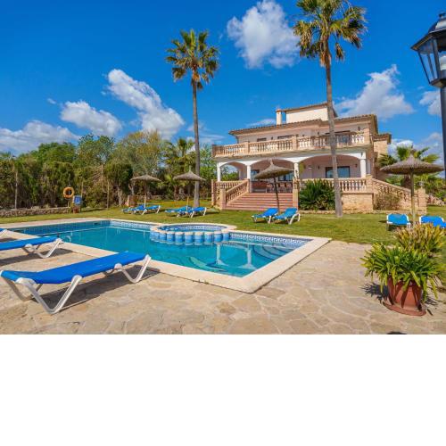 Holiday Home Villa García