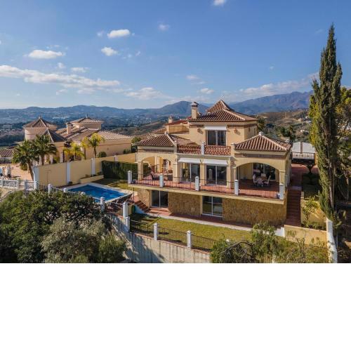 Holiday Home Villa Unica