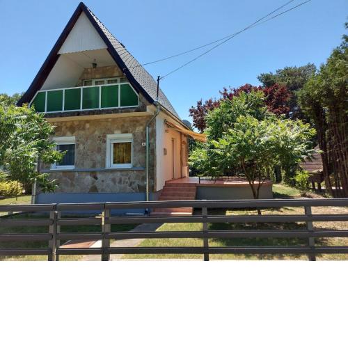 Holiday Home Violett - MAF120