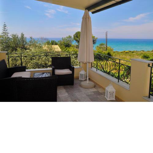Holiday House Angelos C on Agios Gordios Beach