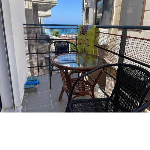 Holiday House by the sea 1