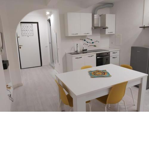 HOLIDAY HOUSE FIERAVECCHIA