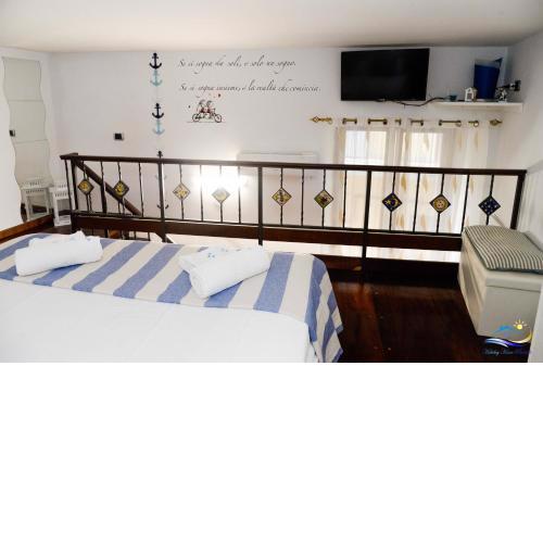 Holiday House Piccirillo