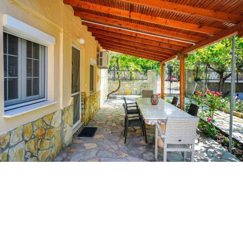 Holiday House Skala Kallirachi