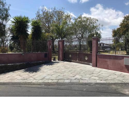 Holiday house start point