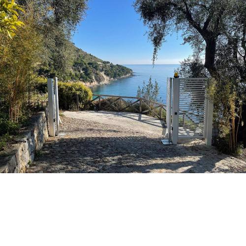 Holiday Resort Balzi Rossi