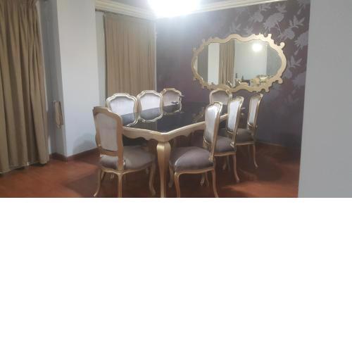 HOLIDAY VILLA 1