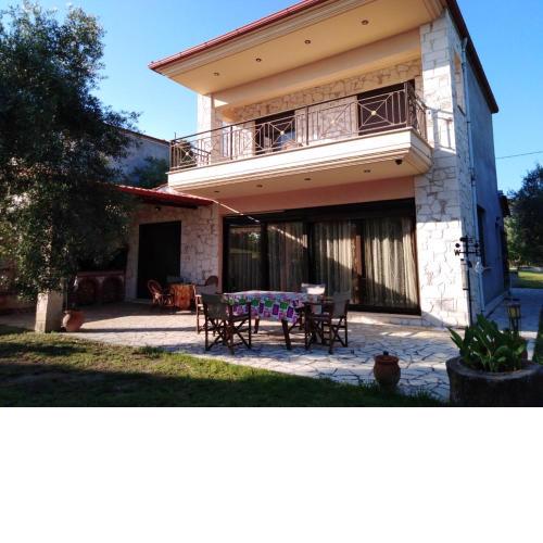 Holiday Villa Vee