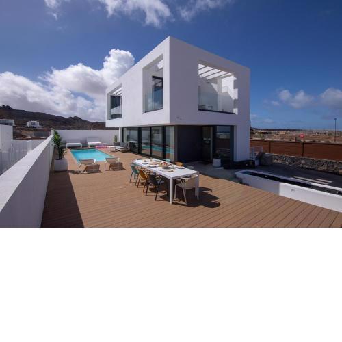 Holiday Villa Yolo Luxe Sur