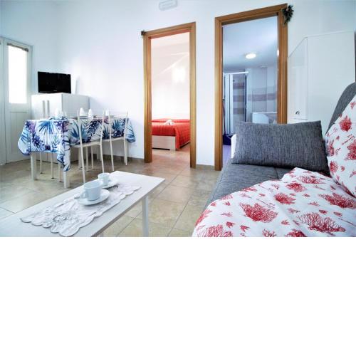 holidaycasa Sebastiano - Grazioso bilocale a 150 mt dal mare