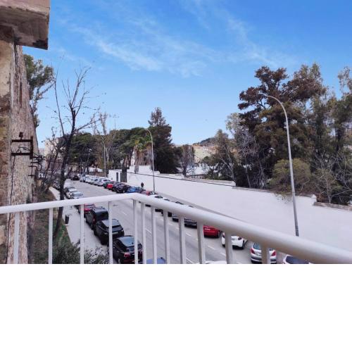 Holidays2Malaga Velarde cerca Hospital Civil y Centro Malaga
