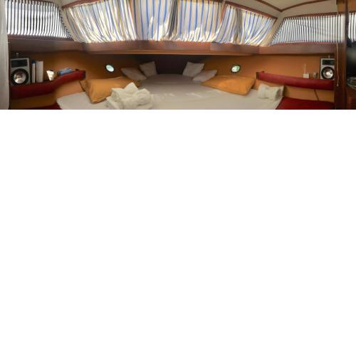 Home Boat