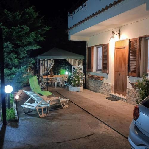 Home Holiday
