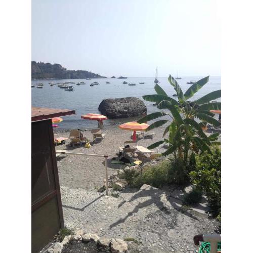 Home Naxos Beach a 70 passi dal mare