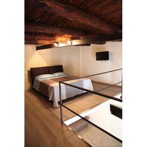 Home Salvator Rosa 78