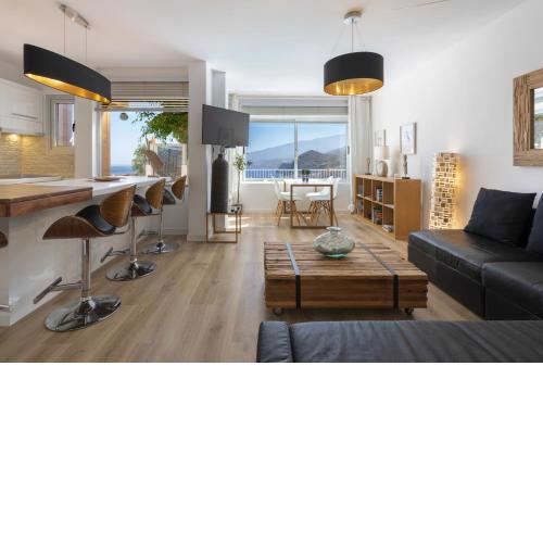 Home2Book Breathtaking Atlantic Views Apartment