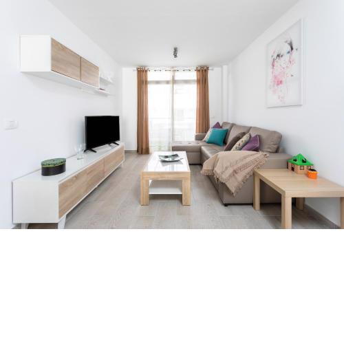 Home2Book Las Américas Bright Apartment