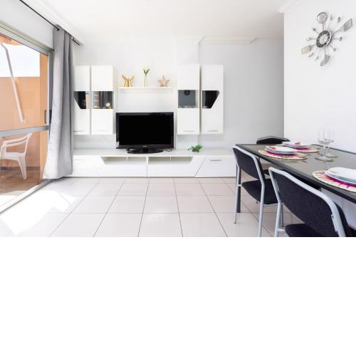 Home2Book Los Cristianos, Pool & Beach