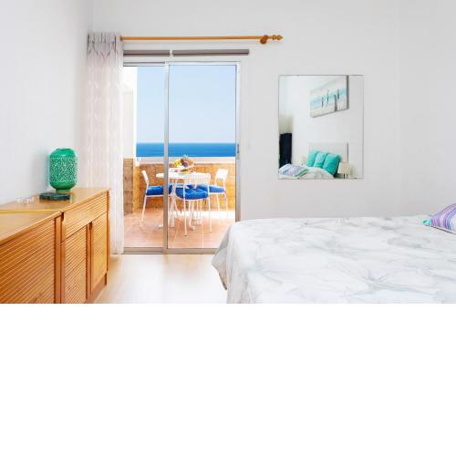 Home2Book Playa Chica Paradise Santa Cruz