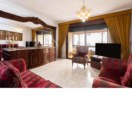 Home2Book Spacious Classic Design Apartment Center
