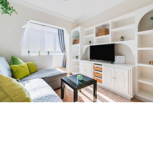 Home2Book Vistamar Burrero Beach