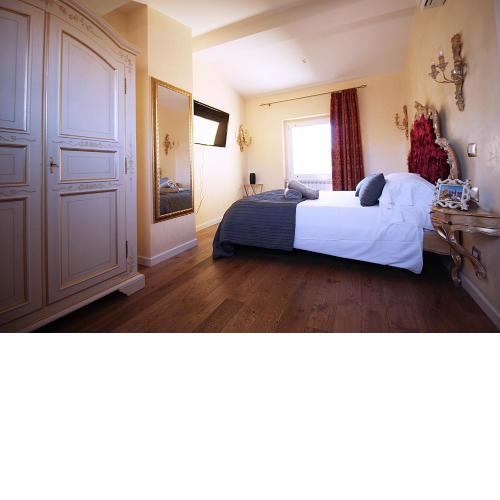 HomEdoApartments Deluxe Terme suite