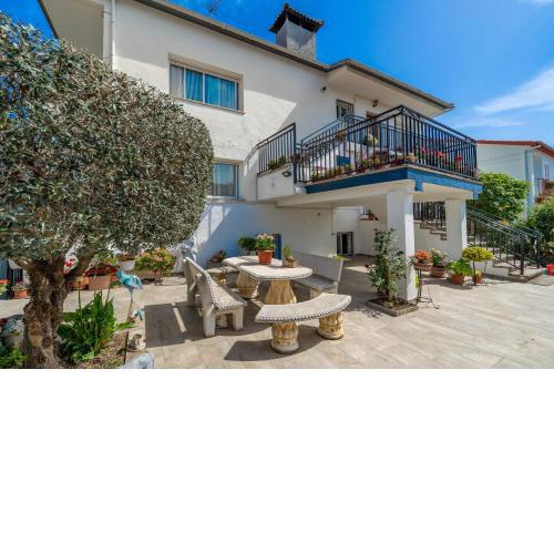 HomeHolidaysRentals Dona - Costa Barcelona