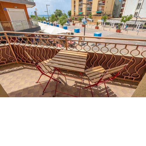 HomeHolidaysRentals SantMartin - Costa Barcelona
