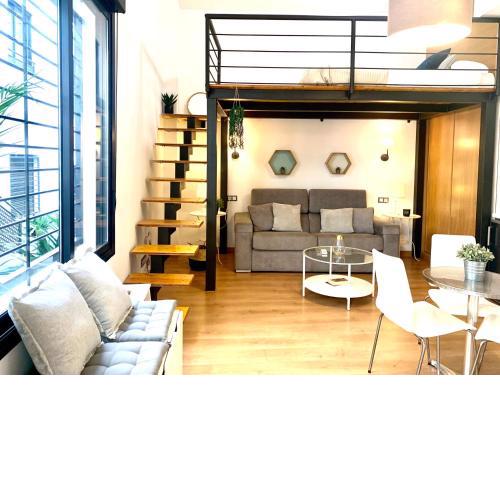 Homely Malaga Refino Loft D4
