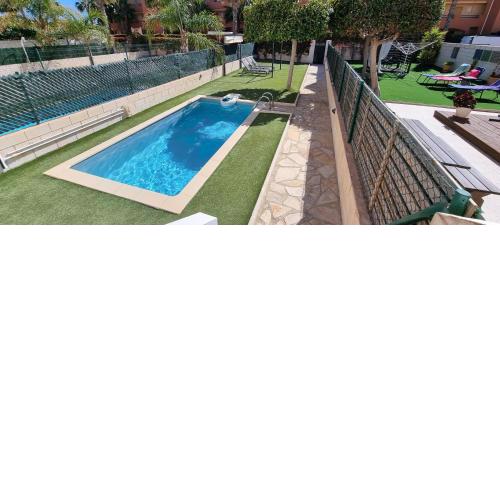 Homes of Spain, Apartamentos Paraíso Vera Playa, Ed Fatu Hiva Bajo con PISCINA PRIVADA y jardín privado en PRIMERA LINEA de Vera Playa, WIFI