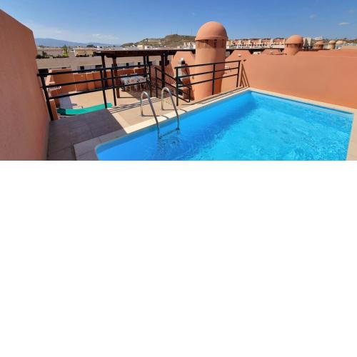 Homes of Spain, Apartamentos Paraiso Vera Playa, Ed Tahiti, Atico F de 2 dormitorios con piscina privada en solárium y barbacoa, pie de playa