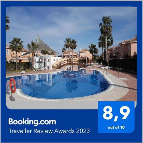 Homes of Spain, Casa Duplex Playas del Sur, 400m del mar , WIFI