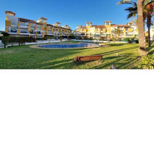 Homes of Spain, Salinas de Vera, Apartmento 2 dormitorios, 2 baños, vistas piscina, WIFI