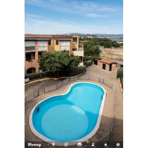 Homey Experience - Navy Apartment Pool & Sea View